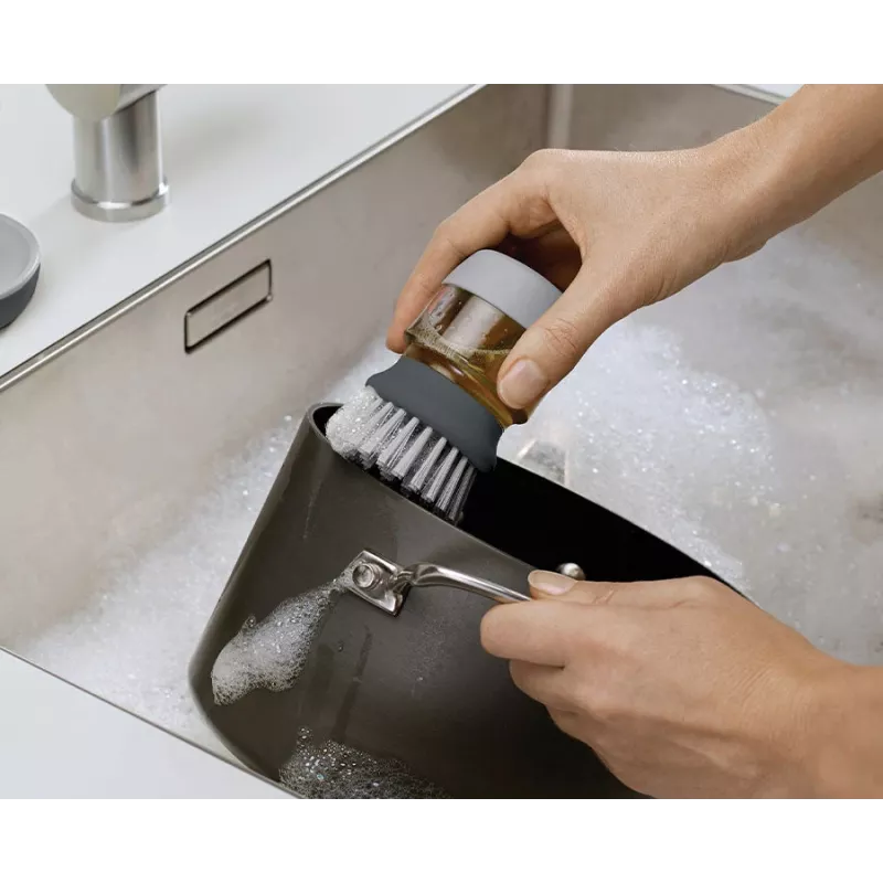 Joseph Joseph Palm Scrub Grey escova de lavar a loiça com doseador de detergente integrado
