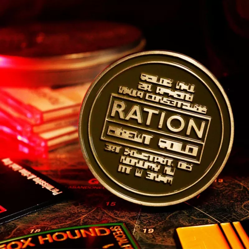 Abridor de garrafas magnético Fanattik Metal Gear Ration