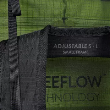 Mochila Berghaus 3D Freeflow 30+5L - Spark/Jet Black (Pequena)