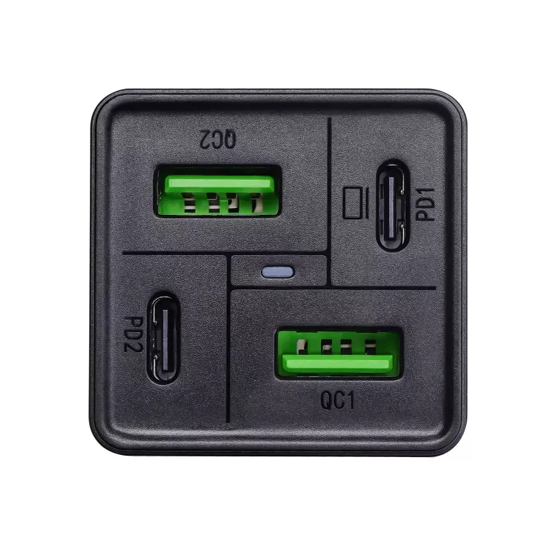 Carregador USB Akyga Charge Brick AK-CH-17 65 W, 2 x USB-C PD + 2 x USB-A QC 4+, preto