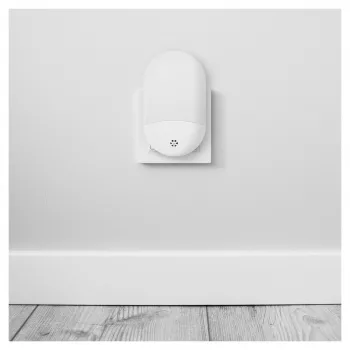 ENTAC Luz de Presença 0,7W Branco Quente Sensor Crepuscular