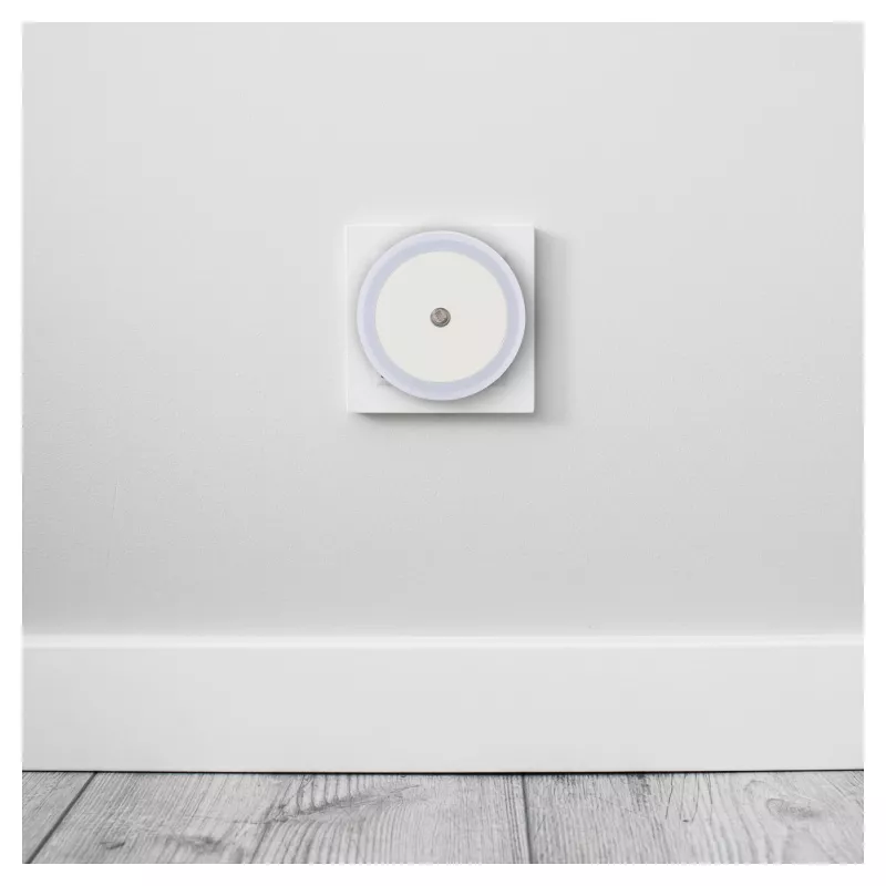 ENTAC Luz de Presença LED 0,5W Redonda Branco Quente com Sensor Crepuscular