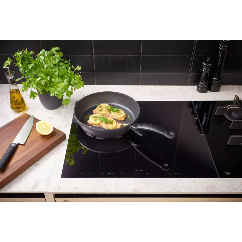Conjunto de frigideiras Fissler Adamant Comfort 28 cm + 24 cm, antiaderente, adequadas para indução, 2 peças