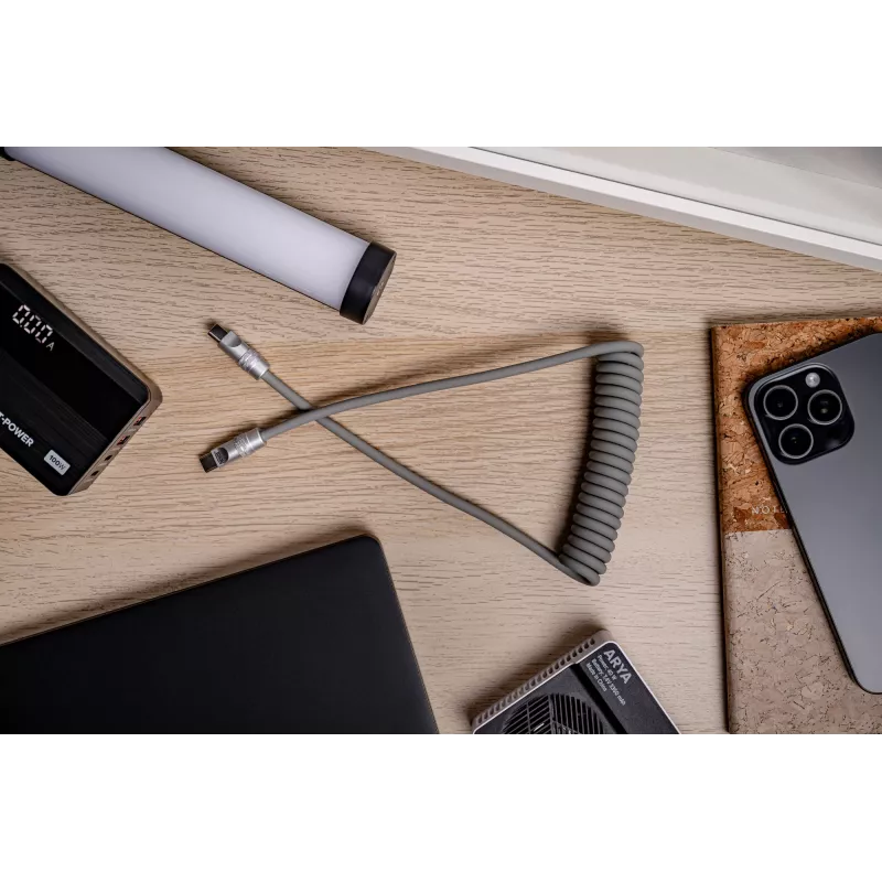 Newell Cabo USB-C para USB-C 100W, 1,5m, silicone, espiral, cinzento