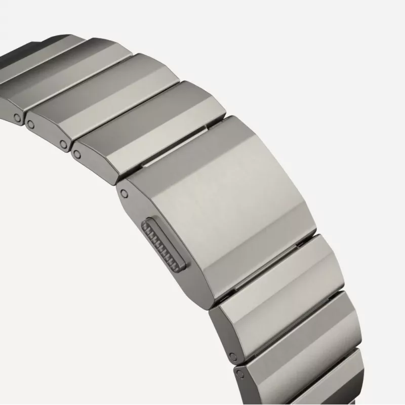 TECH-PROTECT Bracelete de Aço para Apple Watch 4 / 5 / 6 / 7 / 8 / 9 / SE / Ultra 1 / 2 (42 / 44 / 45 / 49 mm) Titânio