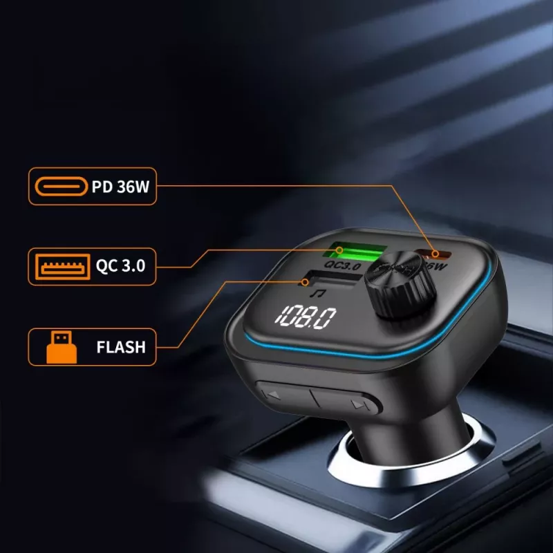 TECH-PROTECT CC07 Carregador de Automóvel 3 Portas PD 54W + Transmissor FM Bluetooth Preto