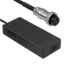 Akyga AK-EV-22 carregador para bicicleta elétrica para baterias de iões de lítio 60 V (16S), 67,2 V, 2 A, 135 W, conector fêmea GX16 12 mm, 1,2 m