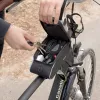 Vayox VA0450 Saco de Quadro de Bicicleta com dois sacos e compartimento para telemóvel, Preto