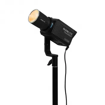 Nanlite Forza 60CR Foco LED RGBWW Full-Color