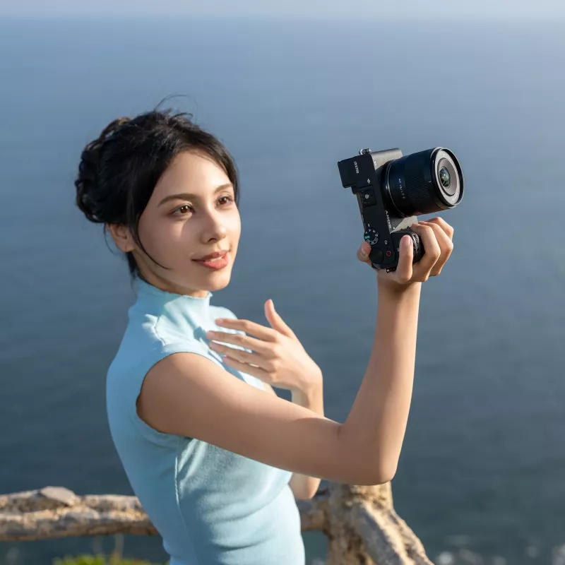 Objetiva Viltrox AF 15mm f/1.7 Air para Sony E-Mount