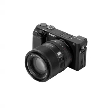 Objetiva Viltrox AF 75mm F1.8 EVO para Sony E