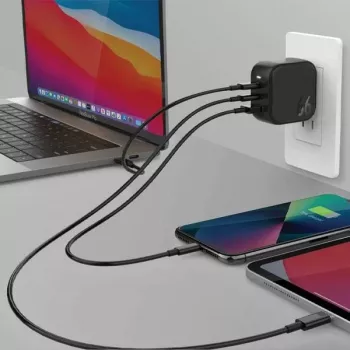 Carregador ENERGEA Travelite GAN66 66W GaN USB-C 2C1A preto US+EU