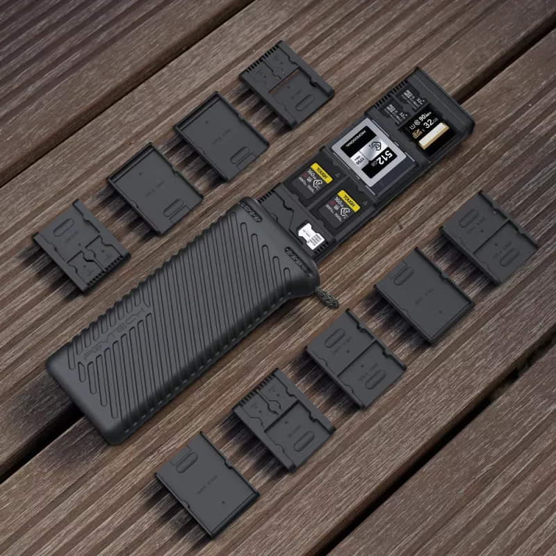 PGYTECH CreateMate Estojo para Cartões de Memória com Leitor de Cartões USB-C, Space Gray