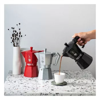 Cafeteira de fogão Bialetti MOKA EXCLUSIVE 6 chávenas, preta (9066)