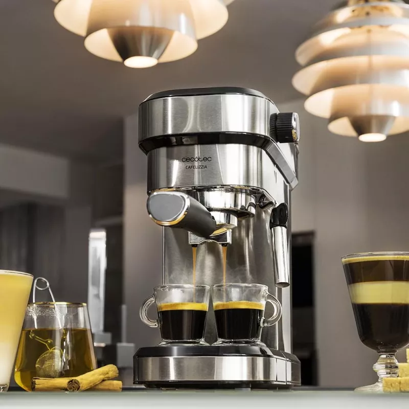 Máquina de café expresso semiautomática Cecotec Cafelizzia 790 Steel, 20 bar, 1350 W, aço inoxidável