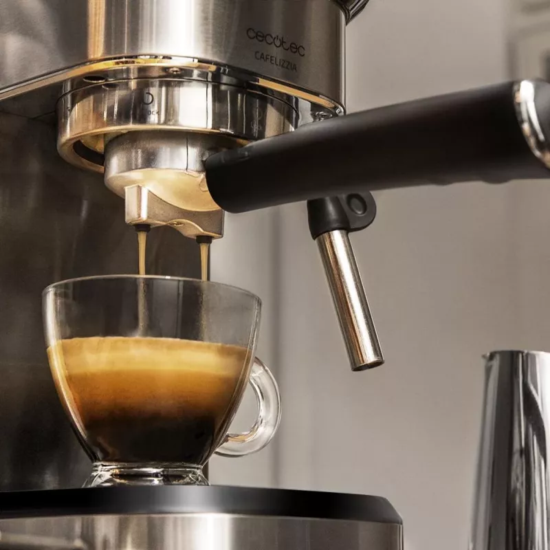 Máquina de café expresso semiautomática Cecotec Cafelizzia 790 Steel, 20 bar, 1350 W, aço inoxidável