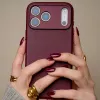 Capa traseira de pele Decoded para iPhone 17 Pro Max com MagSafe - Dark Ruby