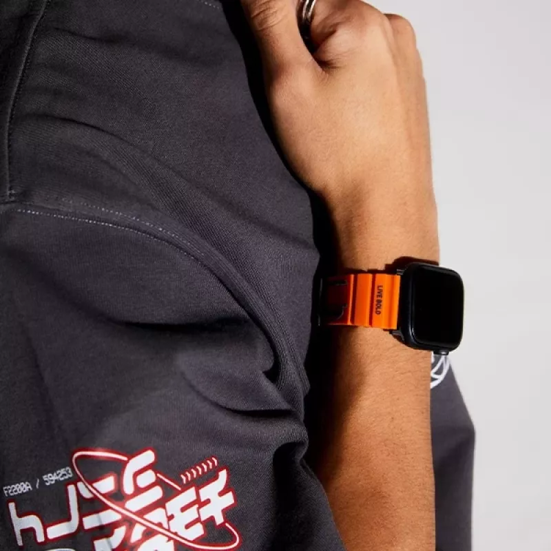 Pulseira SKINARMA Shokku para Apple Watch 49/46/45/44mm - Smoke
