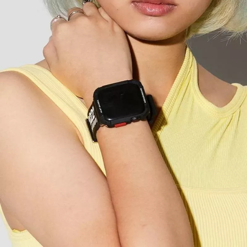 Capa SKINARMA Kurono para Apple Watch Ultra 49mm - preto