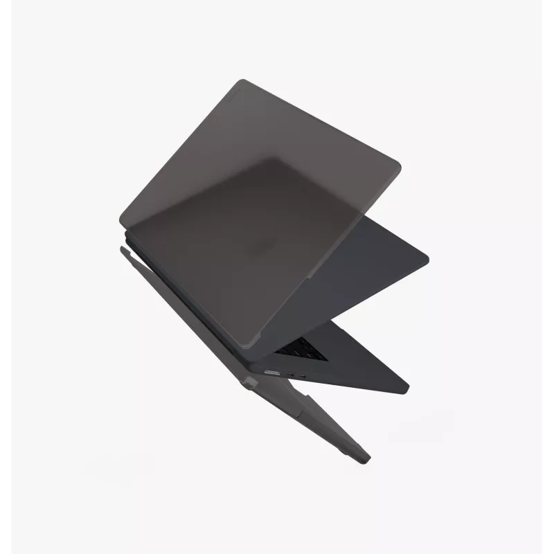 Capa Rígida UNIQ Claro para MacBook Air 15 M2/M3/M4/M5 (2023-2026) - Smoke Matte Grey