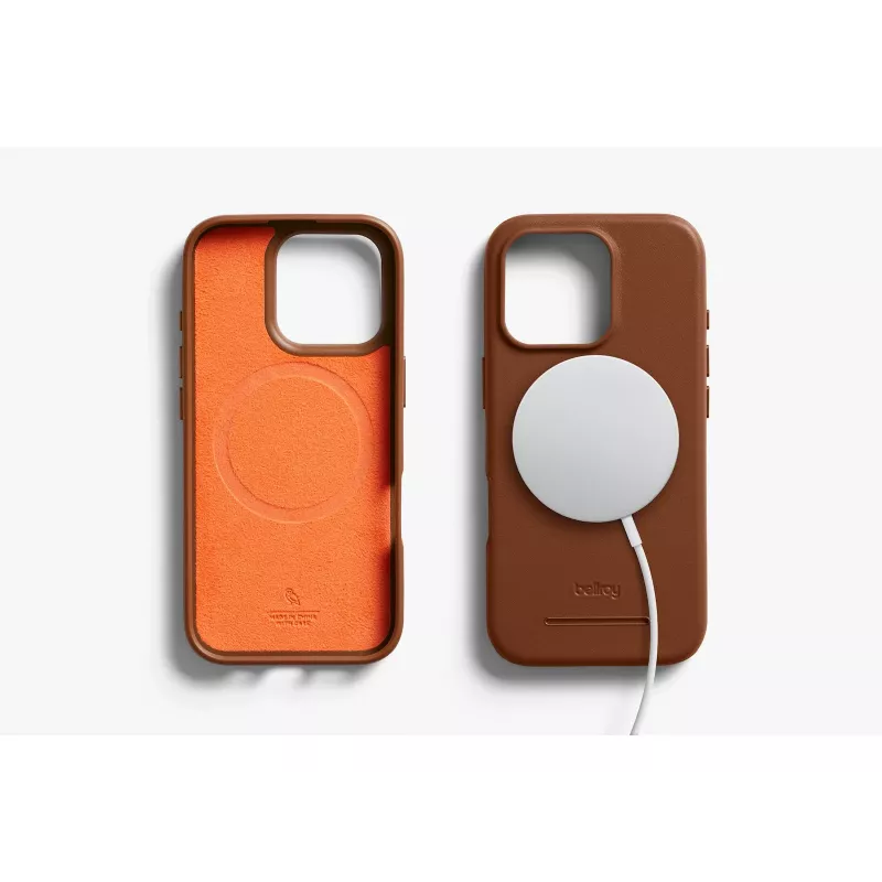Bellroy Leather Case com carteira magnética para iPhone 16 Pro, Castanho