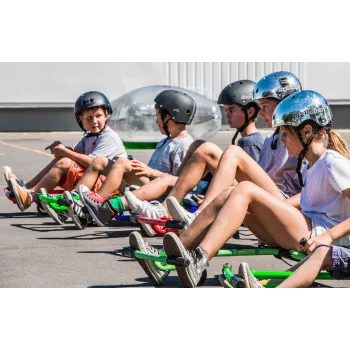 EzyRoller Classic Kart a pedais para crianças 3-12 anos Vermelho
