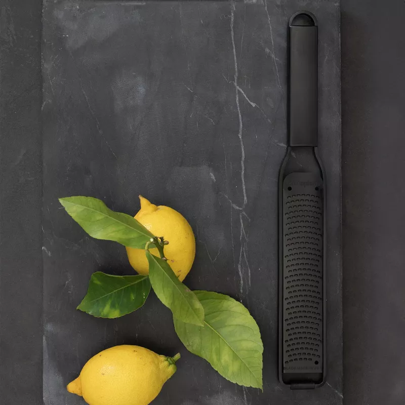 Microplane Black Sheep Zester - Premium Classic Series, ralador fino, preto