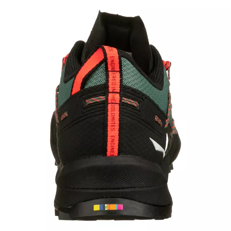 Sapatos de aproximação Salewa Wildfire 2 mulher - Black Out / Fuchsia - EU 38