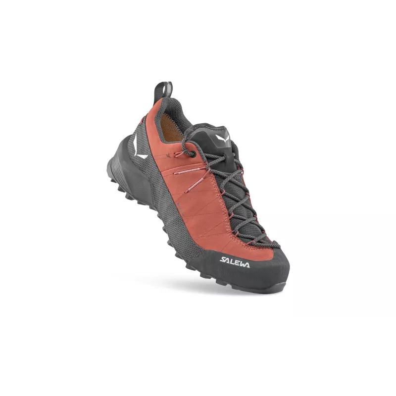 Sapatos de aproximação Salewa Wildfire Leather 2 GTX para mulher - Vermelho etrusco/preto, tamanho 36