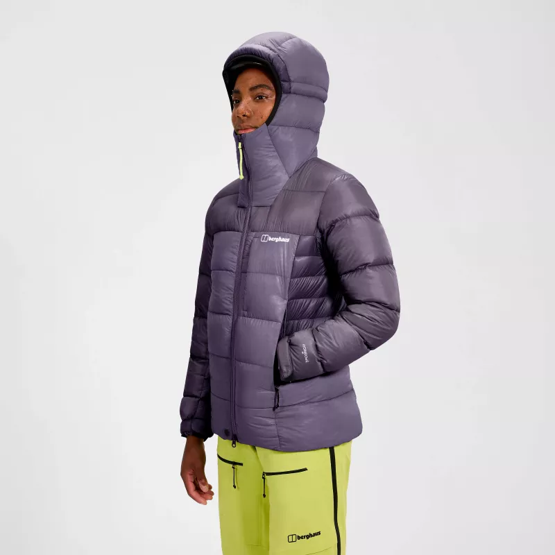 Casaco de penas com capuz de mulher Berghaus MTN Arete Ultra Down Hoody - Purple Planet, tamanho S