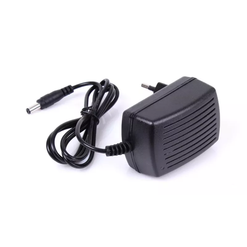 DELTA Fonte de alimentação comutada 12V/1A/5,5 12W