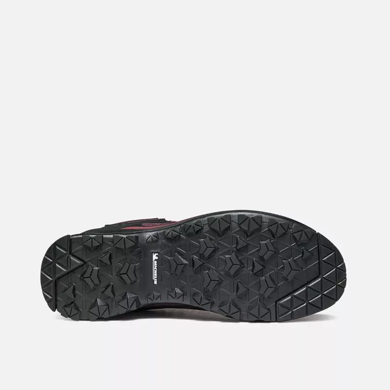 Sapatos de aproximação para mulher Garmont Akron GTX - cinzento/vermelho mineral, tamanho 39