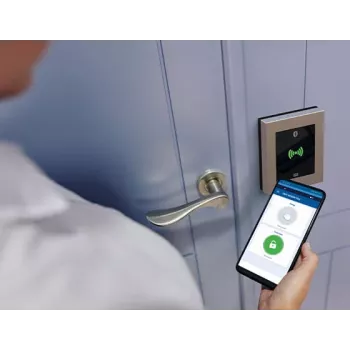 Leitor Bluetooth e RFID 2N Access Unit 2.0, Preto