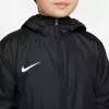 Casaco isolado Nike Therma Repel Park para criança preto L