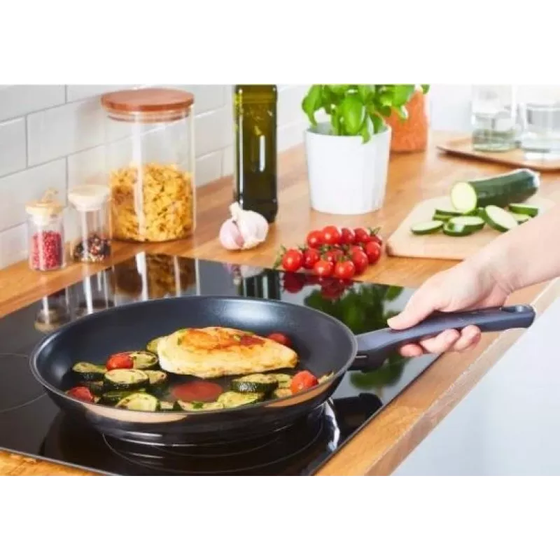 Tefal Daily Cook G7132S55 conjunto de frigideiras em aço inoxidável 24/28 cm, revestimento antiaderente de titânio, indução, Thermo-Signal