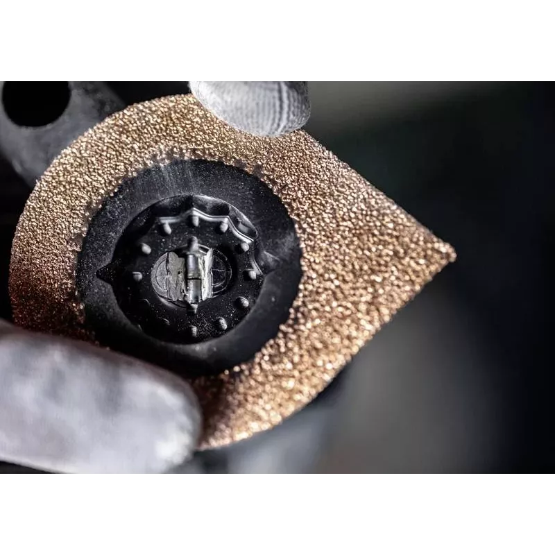 Lâmina de serra segmentada Bosch Expert Carbide-RIFF Starlock 85 mm RT3 grossa para remover argamassa de juntas