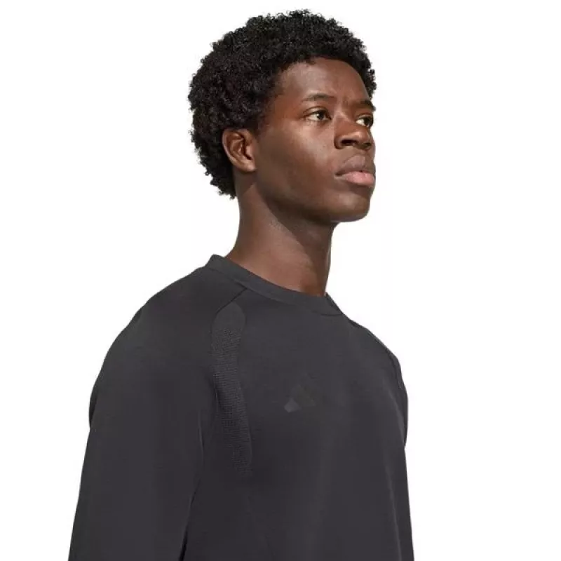Sweatshirt adidas Tiro 26 Travel Crew para homem preto L