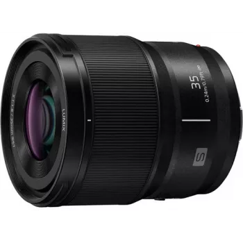 Objetiva Panasonic Lumix S 35mm f/1.8 (S-S35E)