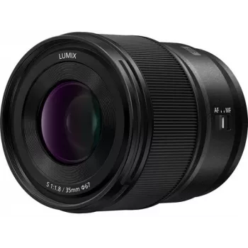 Objetiva Panasonic Lumix S 35mm f/1.8 (S-S35E)