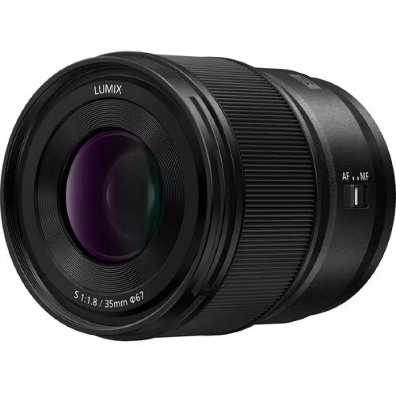Objetiva Panasonic Lumix S 35mm f/1.8 (S-S35E)