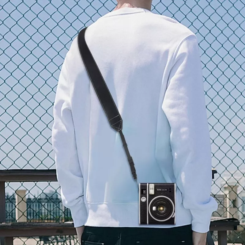 LOVEINSTANT Conjunto de Alça para Pescoço/Ombro e Bolsa de Fotos para Câmaras Fujifilm Instax Mini - Preto