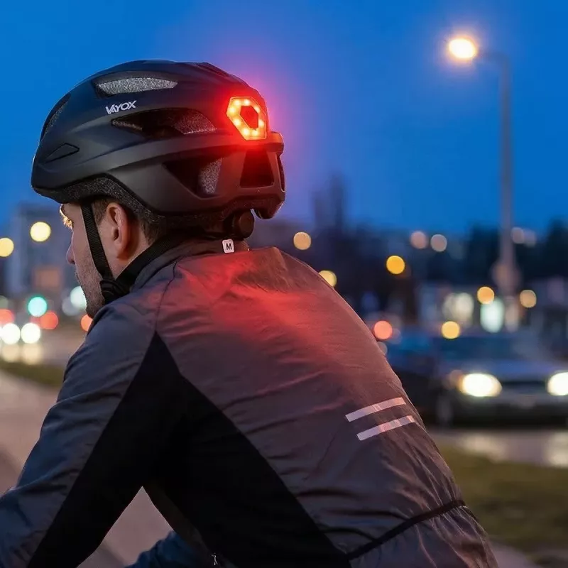 Capacete de bicicleta Kask Active com LED, preto mate, tamanho L VA0424BML Vayox
