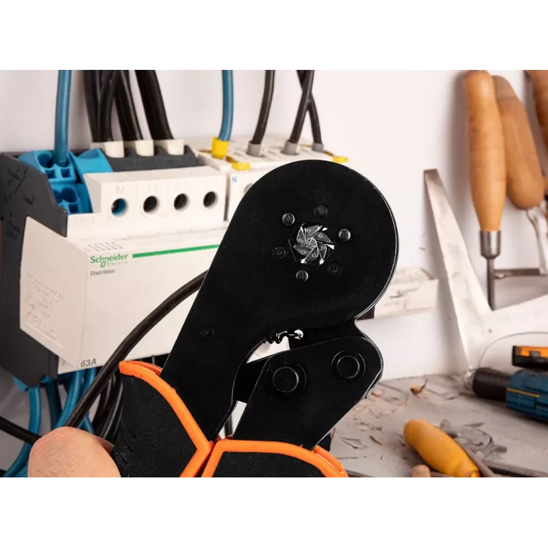 Alicate de cravar automático de catraca para terminais de fio 0,25-16 mm² (AWG 23-5), cravação quadrada, 210 mm, punho ergonómico de duas componentes, preto/laranja