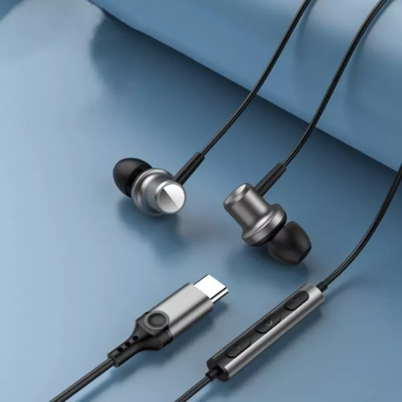 Auscultadores in-ear Beline USB-C SK193 preto