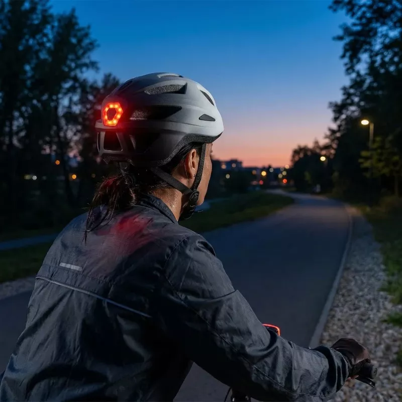 Vayox Capacete de bicicleta Active com luz LED, branco-preto, tamanho M (54-58 cm)