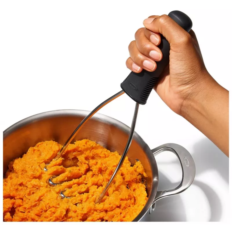 Esmagador de batatas em aço inoxidável OXO Good Grips