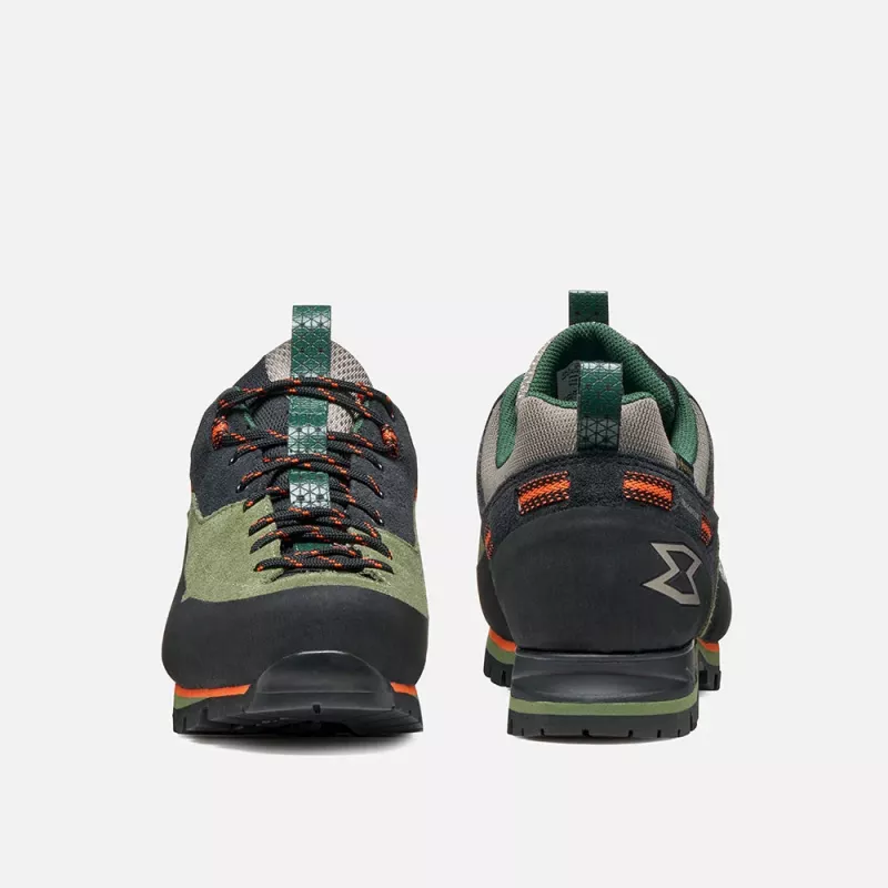 Sapatos de aproximação Garmont Dragontail MNT Evo GTX para homem preto/verde-oliva EU 44,5
