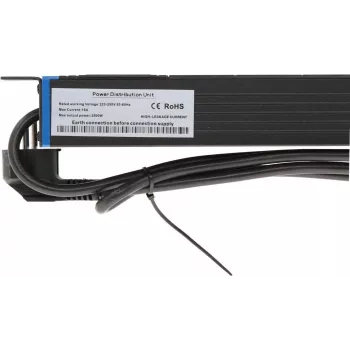 Régua de tomadas para montagem em rack DSIT 19 polegadas com 8 tomadas e proteção contra sobretensão, PDU com cabo de 2m, 16A, 1U, preto