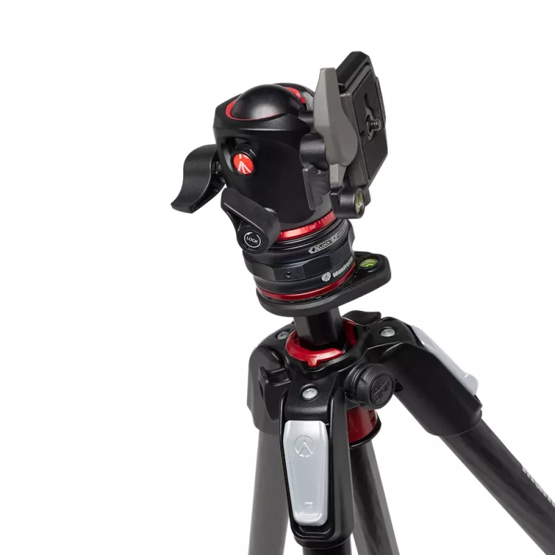 Tripé de carbono Manfrotto MK055CXPRO4BHQR com cabeça de esfera