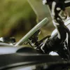 Suporte de guiador para mota Peak Design Mobile V2 com função de carregamento (M-MM-AJ-BK-1)